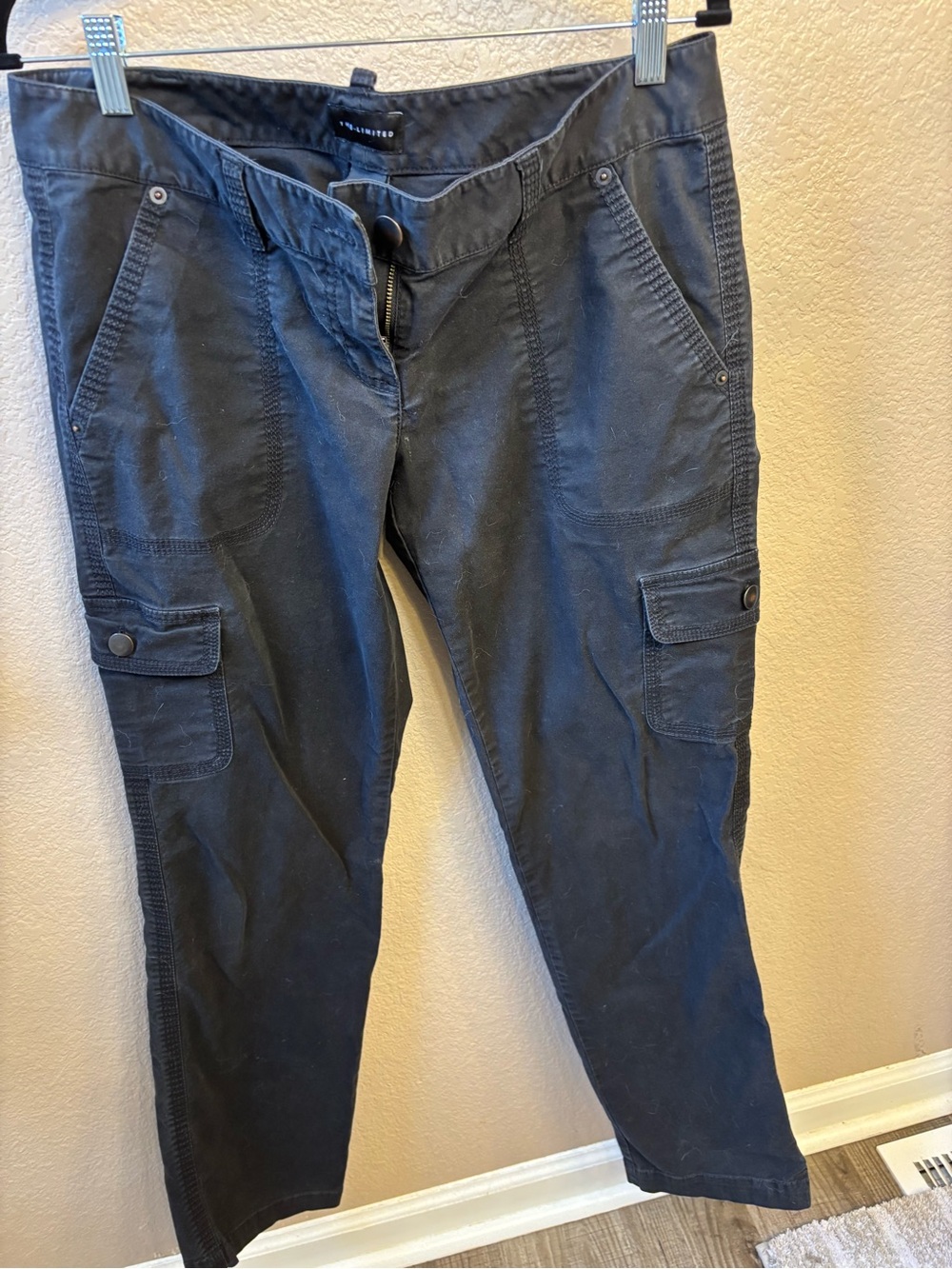 Women's Black Straight-Leg Cargo Pants
